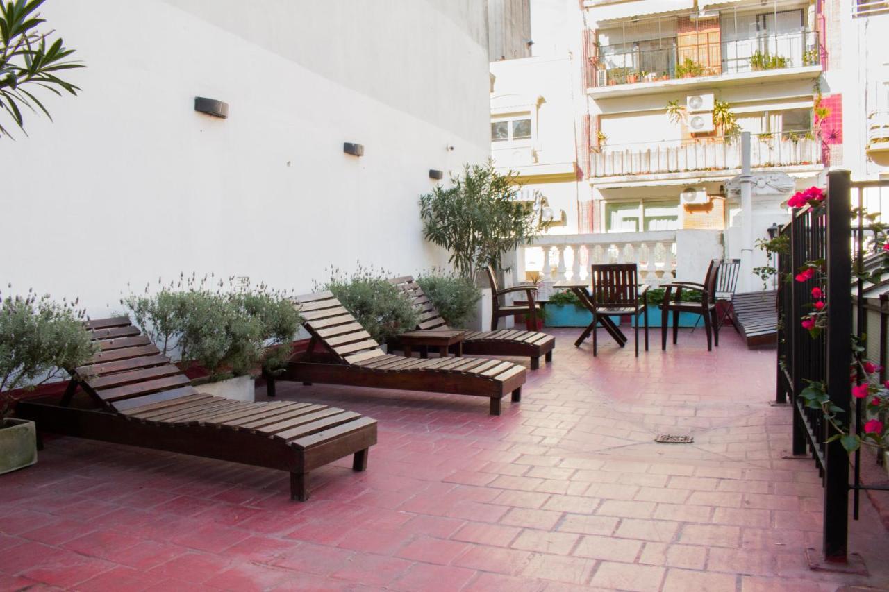Hostel Voyage Recoleta